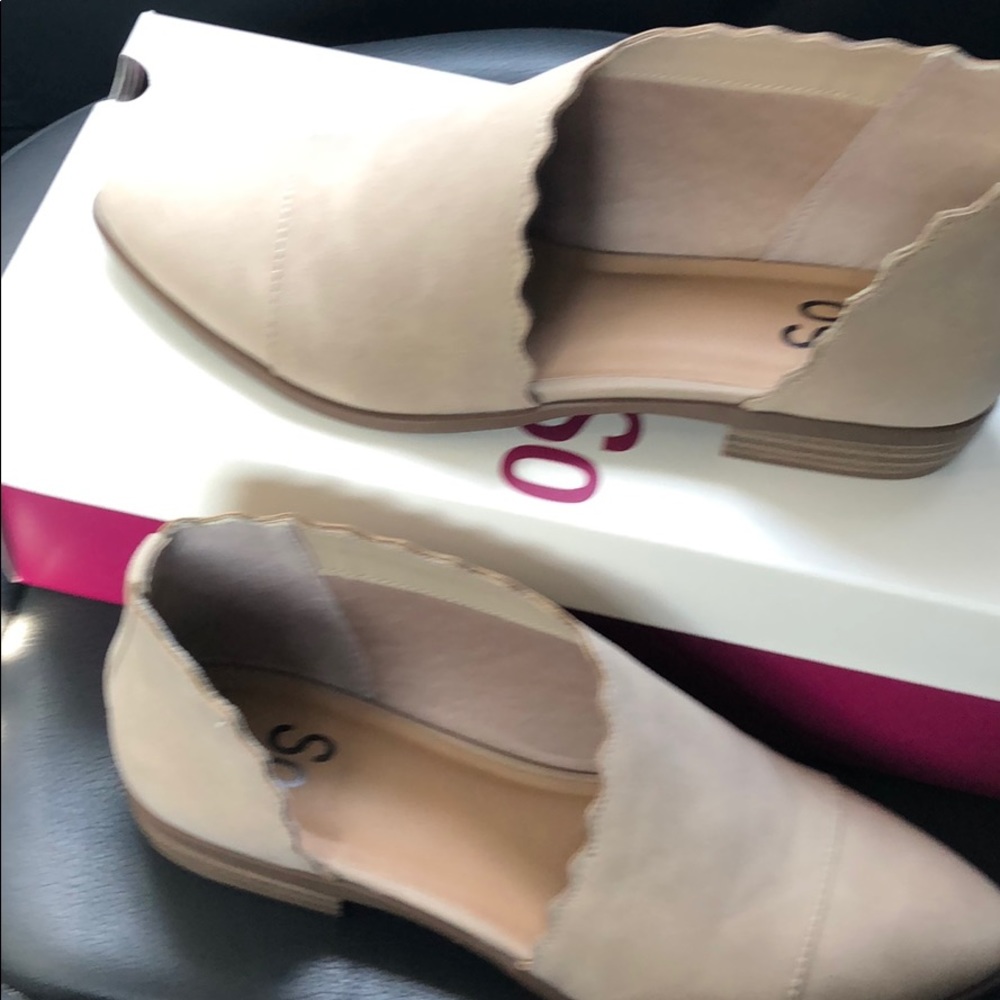 So slip on shoes NWT